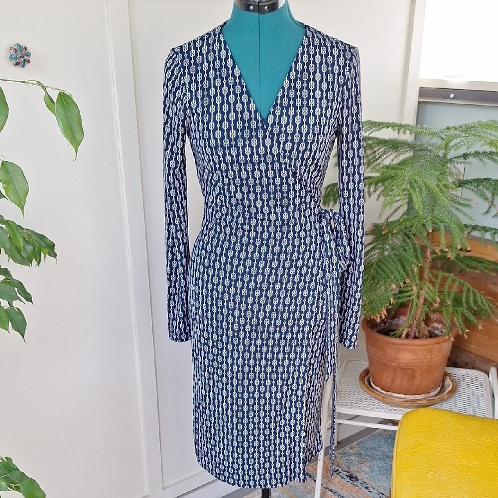Ann Taylor Blue Patterned Wrap Dress